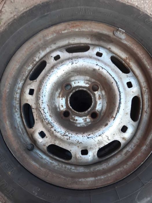 Продам літню гуму з дисками 185/65R14 Tunga Zodiak 2