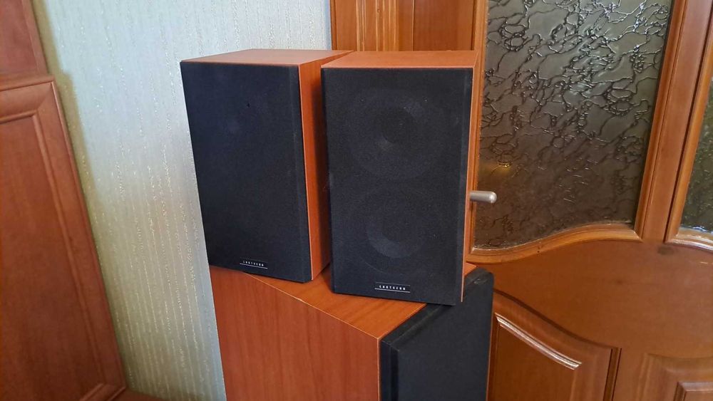 Aкустическая система Lautsenn 5.1 SP-320 , сабвуфер и усилитель Yamaha