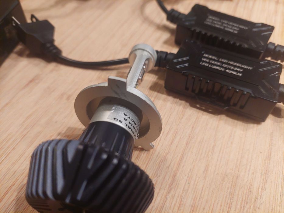 KIT LED H4 com canbus