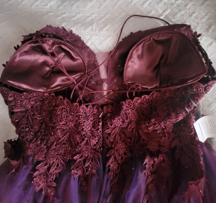 Tiulowa sukienka balowa maxi, 40, 46, 52