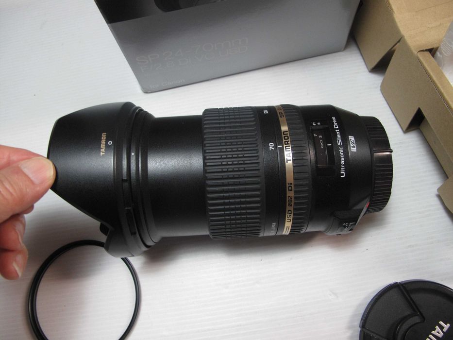 Tamron 24-70 2.8 VC na caixa RESERVADA com filtro Smi-Nova para CANON