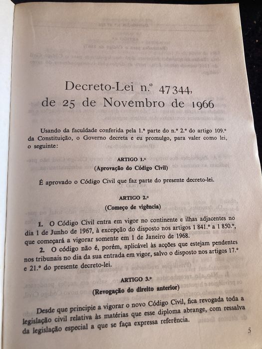 Livro Código Civil – Edição Almedina (1989)
