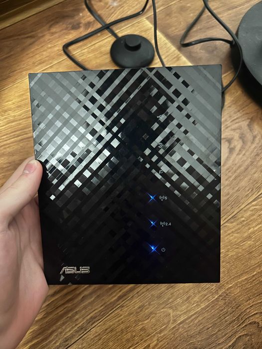 Роутер ASUS RT-N56U дводіапазонний гігабітний 2.4/5 ГГц