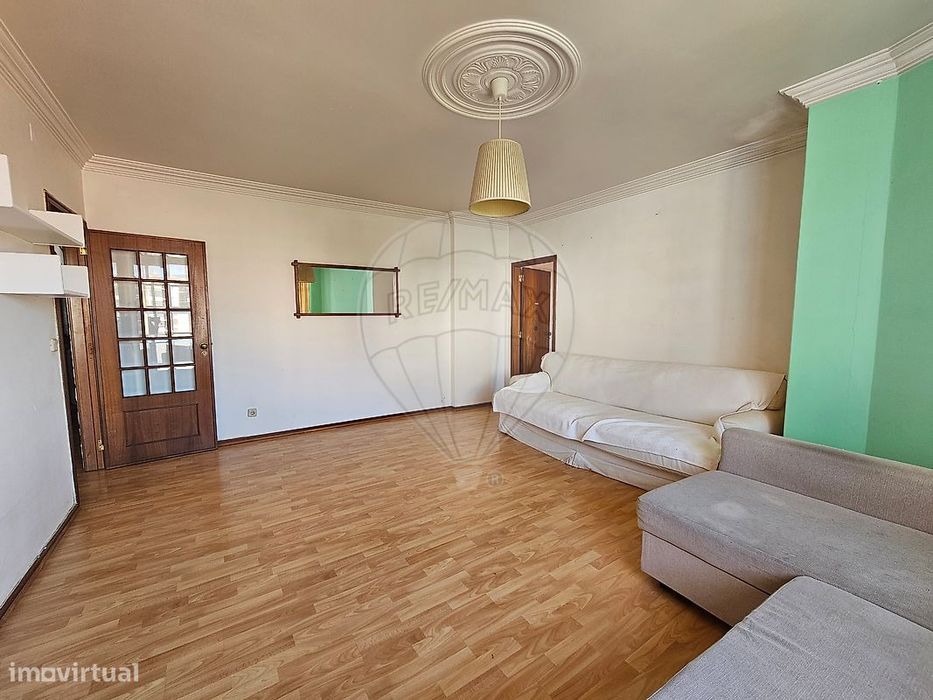 Apartamento T1 para arrendamento