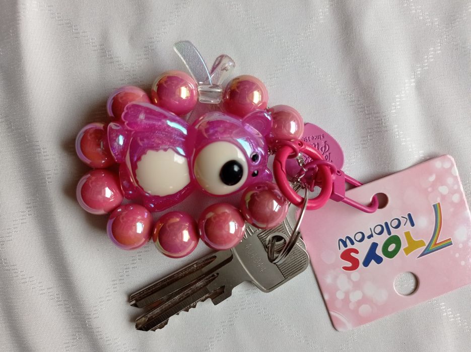 Breloczek różowy miś z koralikami nowy kawaii