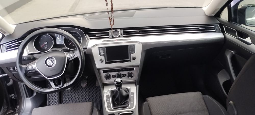Пасат б8  Passat B8