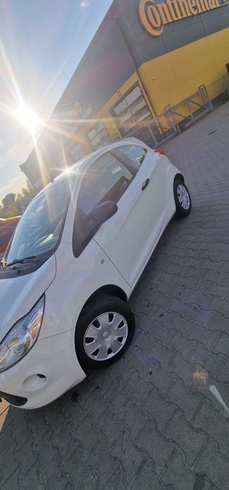 Samochod ford ka