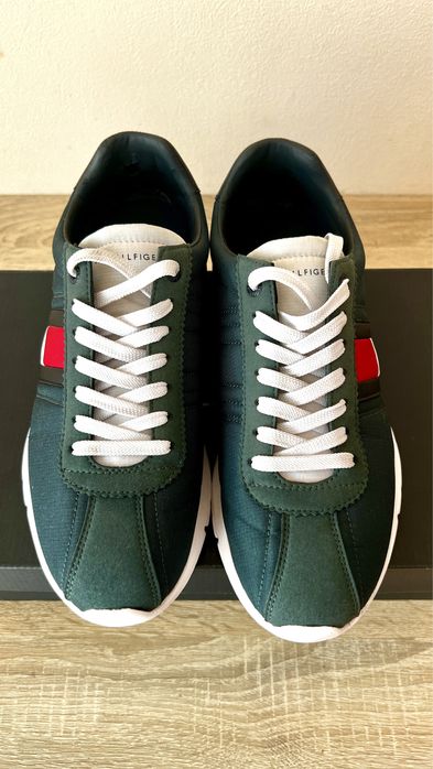 Кроссовки Tommy Hilfiger