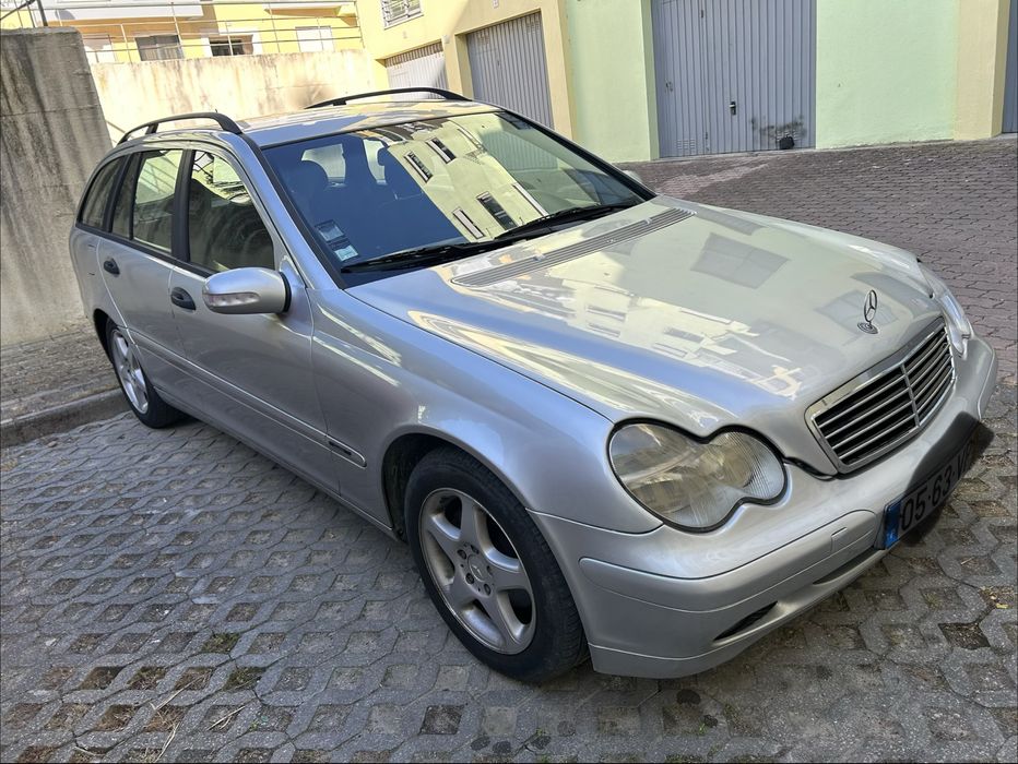Mercedes-Benz C 200 CDI (W203), de 2002