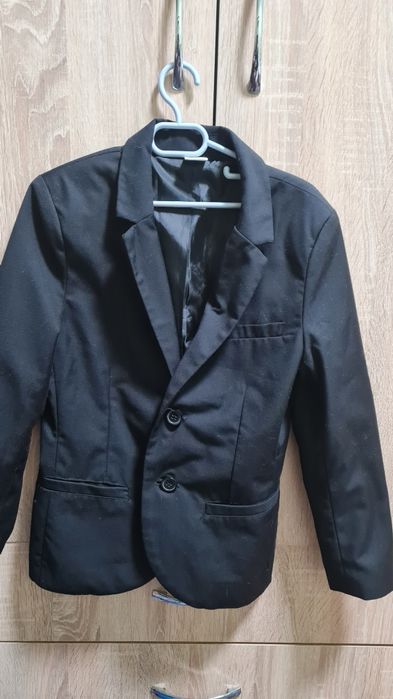 Піджак шкільний чорний 134