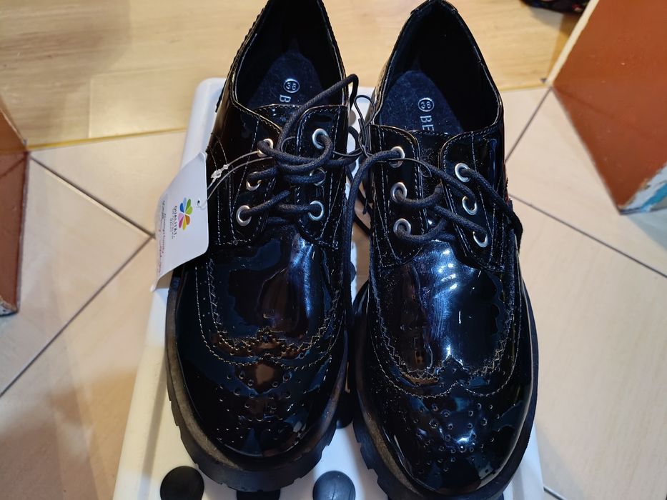 Sprzedam nowe buty damskie Gina Benotti rozmiar 38
