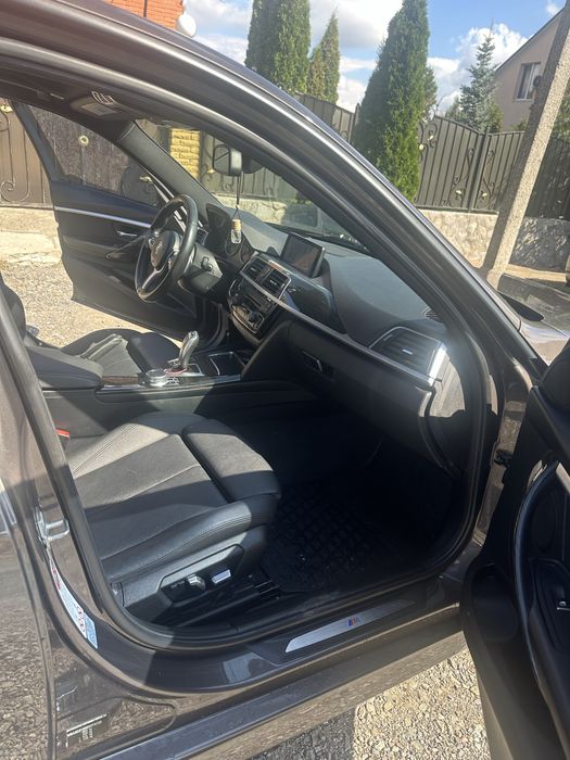BMW 320d отличное состояние