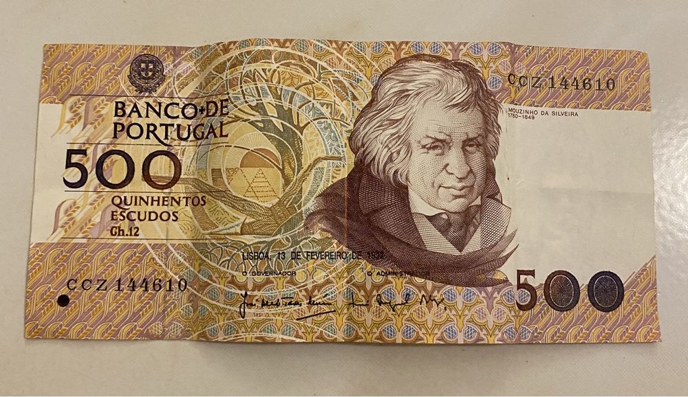 Notas portuguesas e estrangeiras