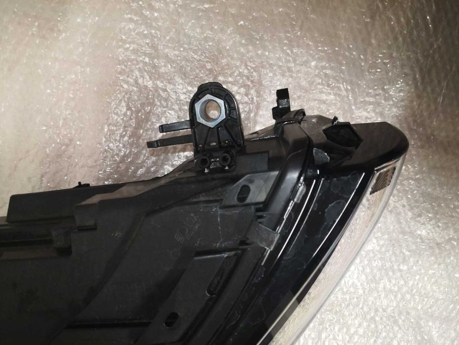 Farol Ótica Direita VW Tiguan III  571941036C