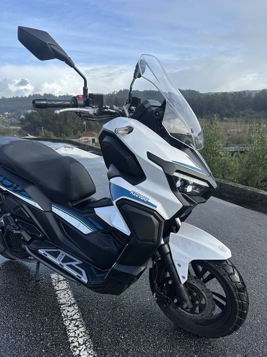 Keeway xdv 125 com 2900kms