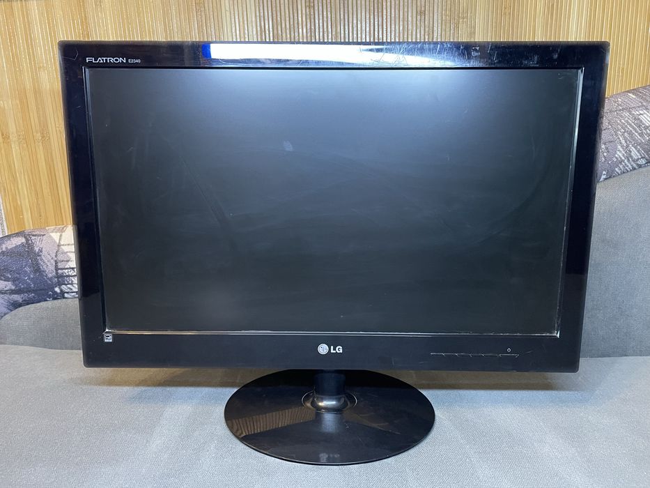 Монітор lg e2340s-pn