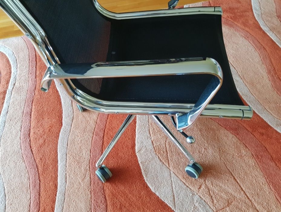 Cadeira de escritório executivo