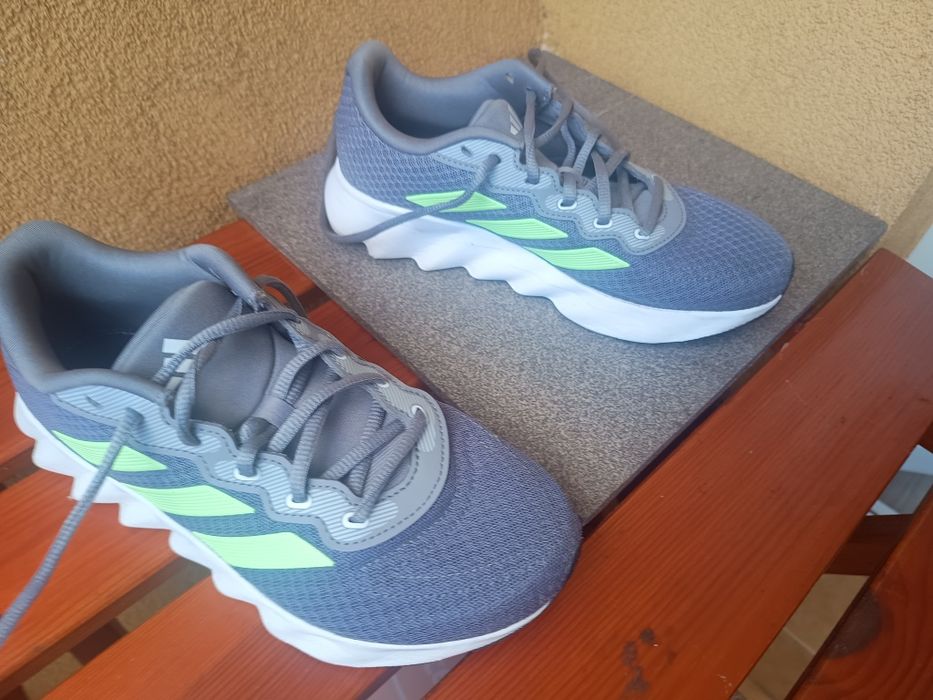 Buty sportowe Adidas Switch Move r. 37 1/3 (wkładka 23cm) – JAK NOWE!