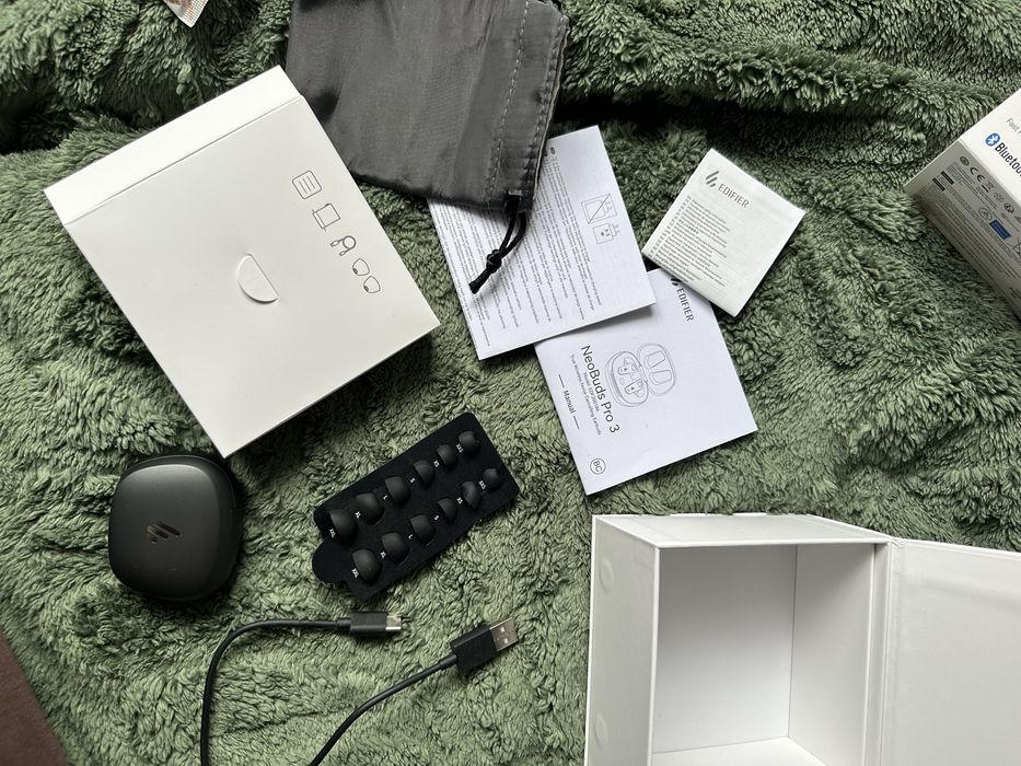 Słuchawki bezprzewodowe Edifier NeoBuds Pro 3