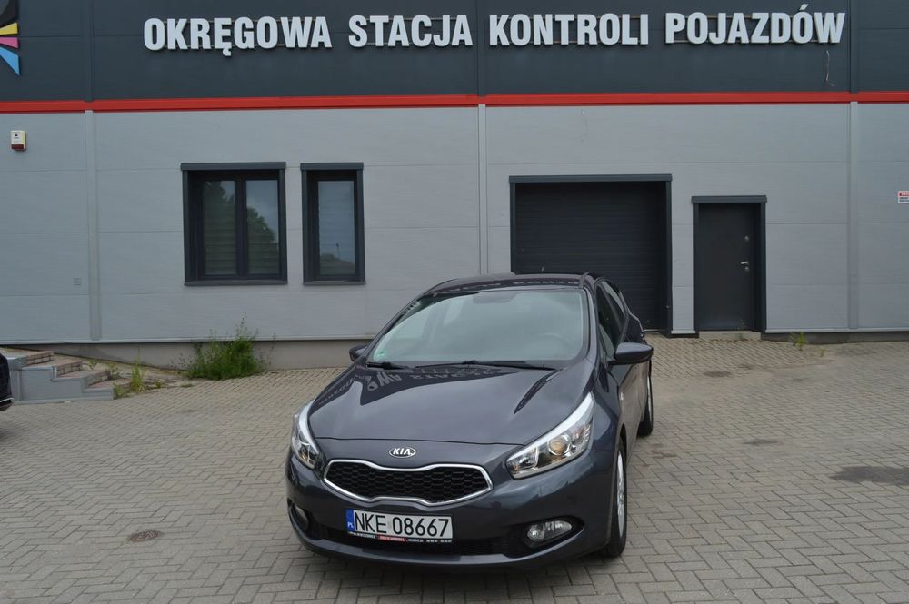 Kia Ceed Śliczny 1,4 Benzyna z Niemiec Zarejstrowany