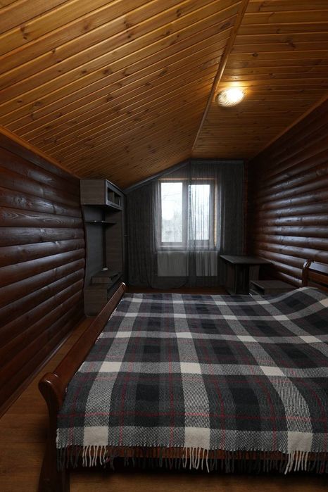 Оренда будинку подобово