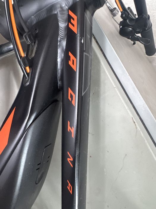 Bicicleta eletrica ktm ( macina)