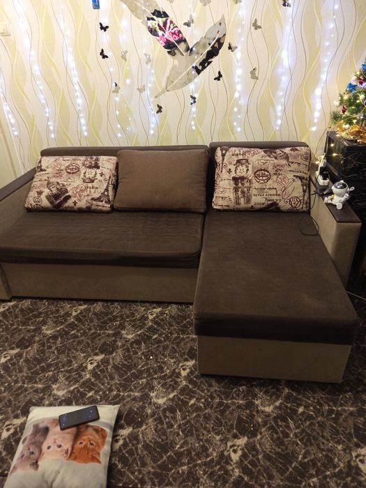 Продам мебель б/у  Торг уместен