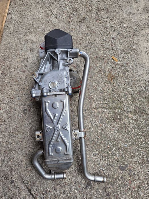 Zawór EGR z chłodnicą 03L131512DP VW Golf VI 1.6