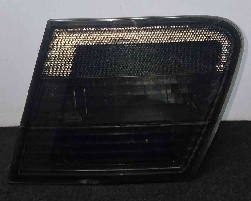Farolim da Mala Esquerdo 8374810 - BMW 3 Touring