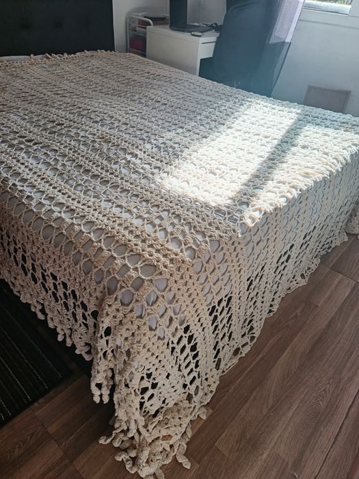 Colcha crochet branca