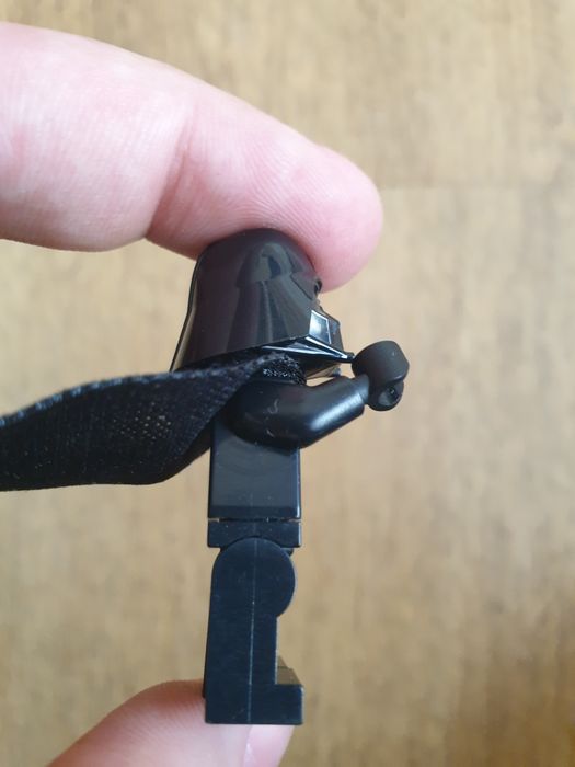 Figurka lego Darth Vader (Light Nougat Head) star wars