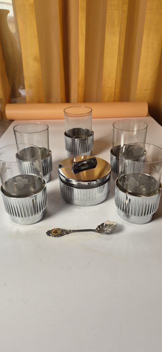 Komplet do herbaty dla 5 osób PRL szklanki cukiernica T11