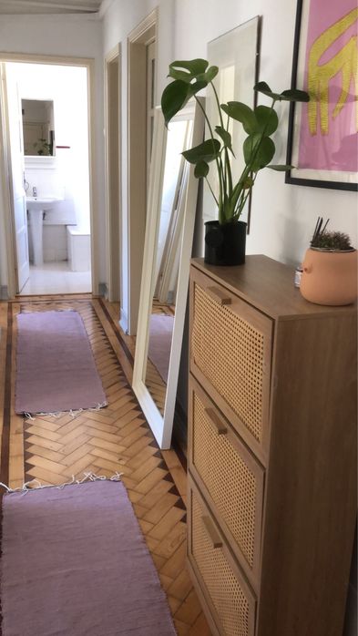 Quarto para arrendar Arroios