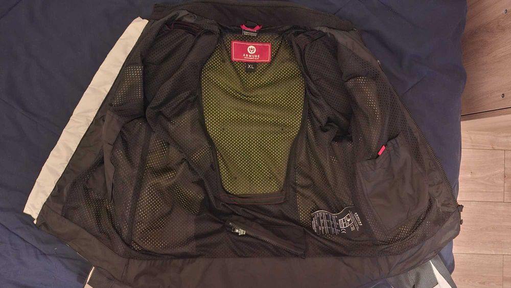 Vendo Casaco e Luvas de Mota da marca Armune