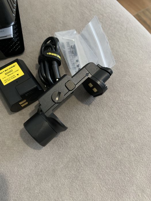 Lanterna tatica NOVO com 2000 Lumens