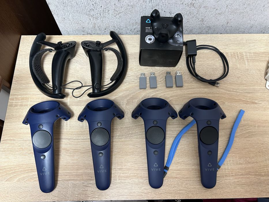 Продам контролеры для Htc vive и Valve index и так же базовые станции