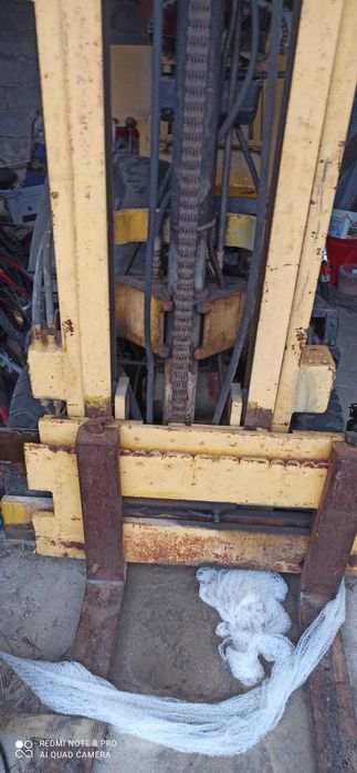 Maszt od wózka widłowego