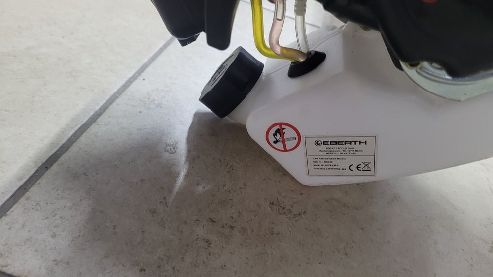 Снігоприбиральна підмітальна машина / мотощітка