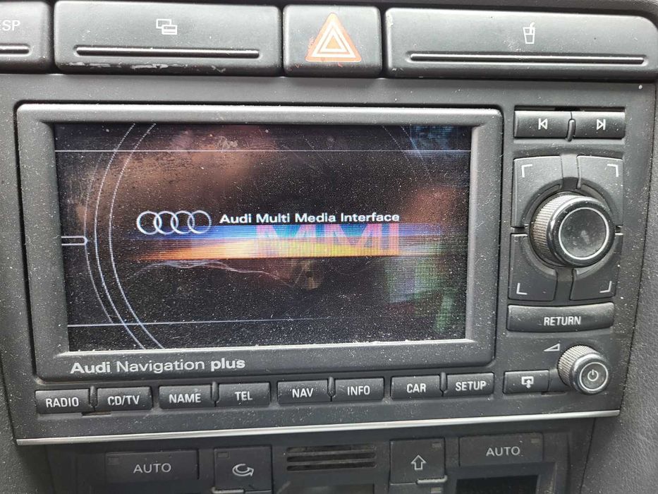 Schowek A4 Audi B6/B7