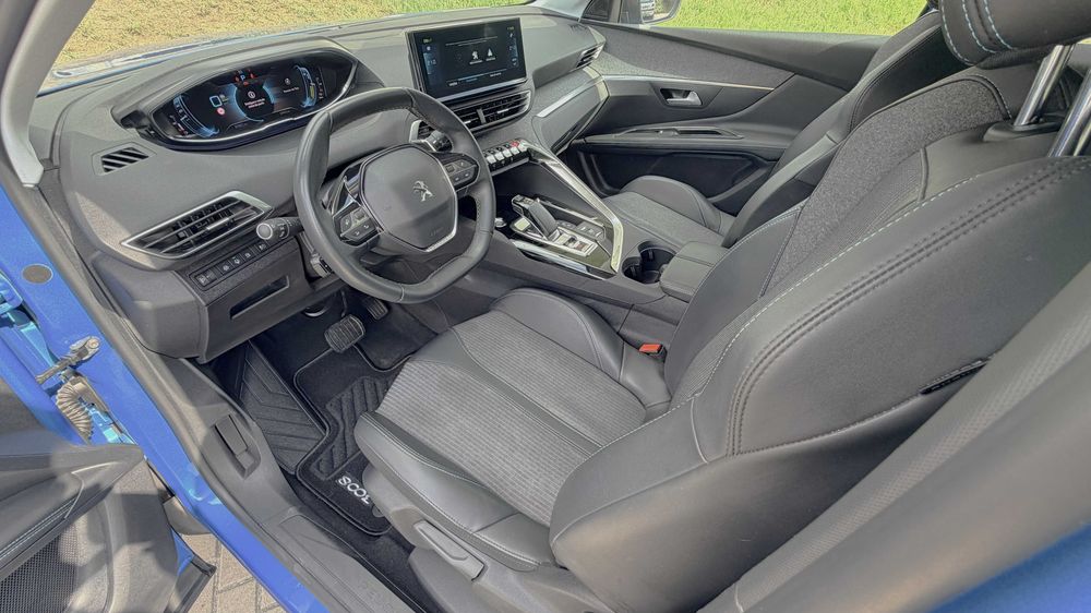 Peugeot 3008 1.6 Hybrid Allure Pack e-EAT8 225cv | 2021/09 # 97 MIL KM