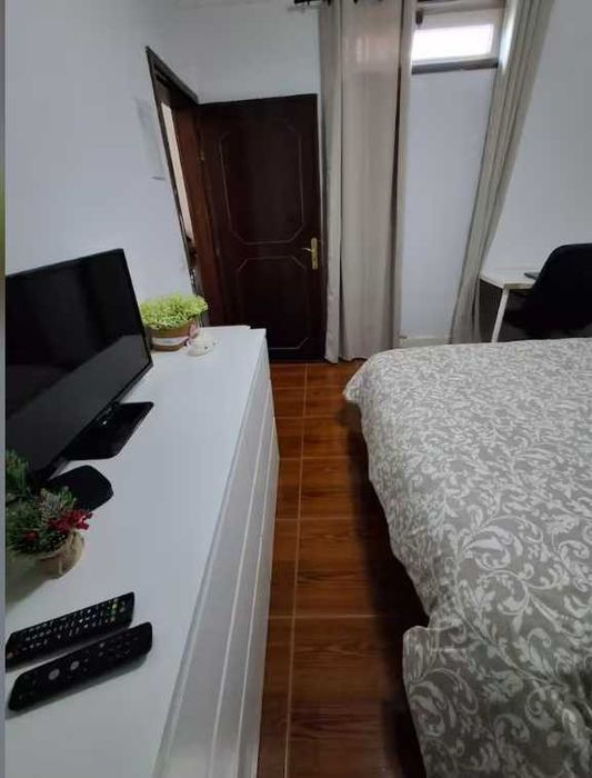 Arrenda-se casa para temporada (15 de dezembro a 15 de março)