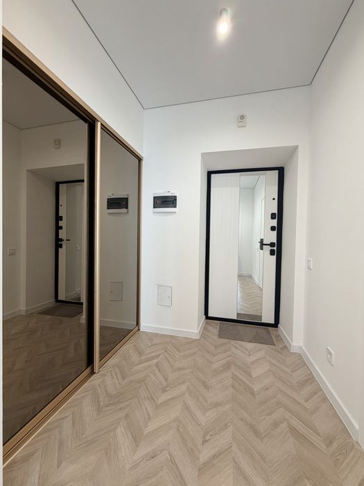 Продаж 2 кімнатної квартири 70 м2