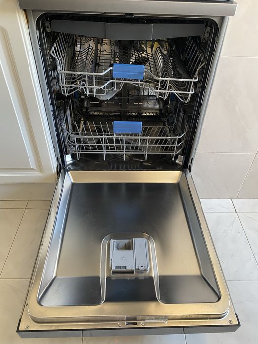 Maquina de lavar a loiça Beko
