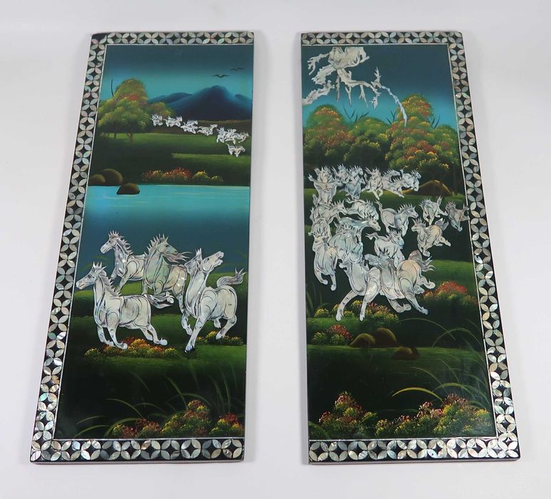 2 placas antigas da china com madrepérola - Cavalos