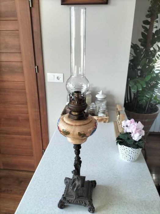 Lampa Naftowa      .