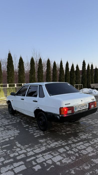 Продам ВАЗ 21099