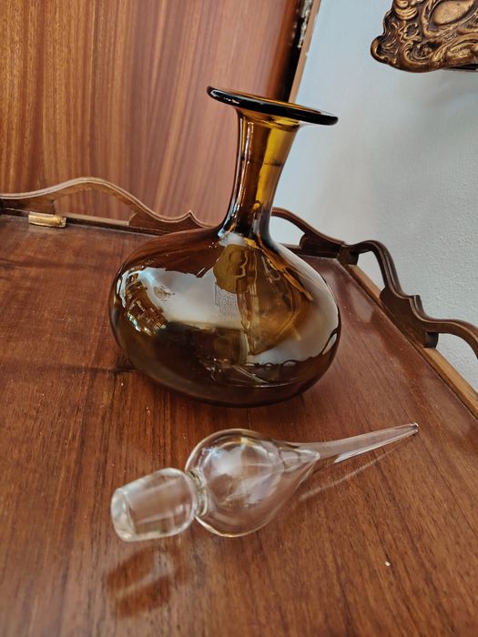 Garrafa de Vidro em Vidro Murano Côr Caramelo