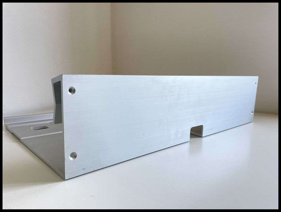 Bang & Ofufsen_BEOSOUND 9000_STAND/SUPORTE Mesa (Table / Shelf Stands), Ref. 2053_(NOVO)