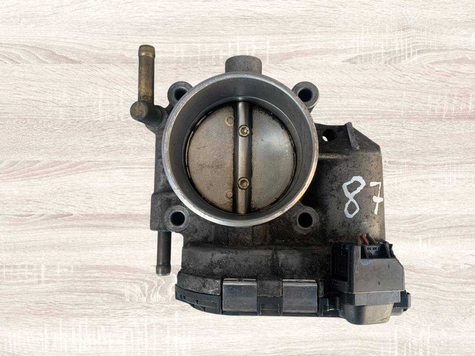 Дроссельная заслонка Ford Mondeo MK3 1.8 SCI