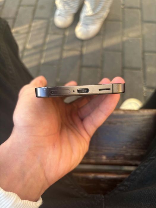 Zamienie lub sprzedam samsung s24 5g (opis)